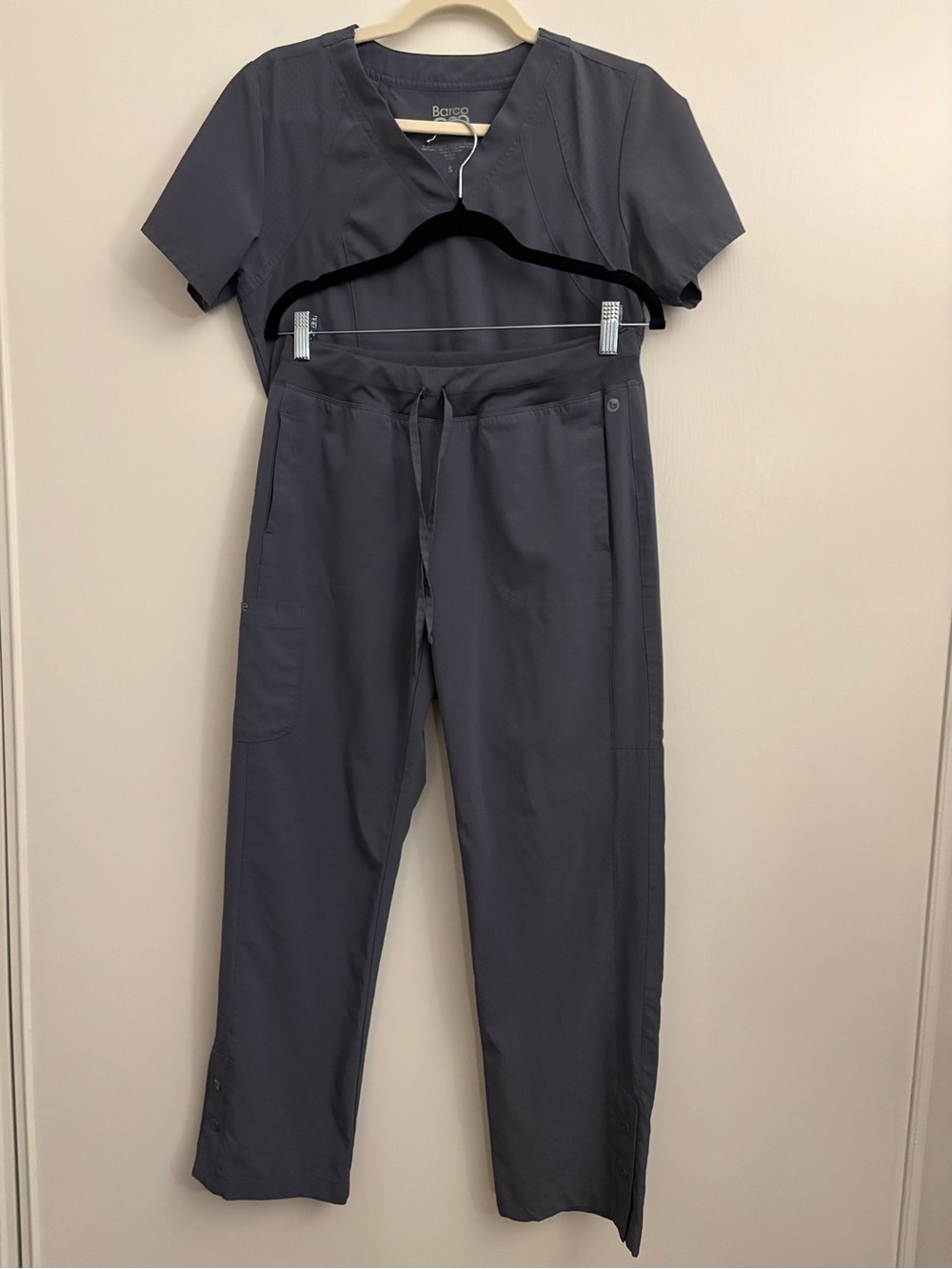 Barco One Scrub Set Small Petite Gray Blue Stretch Top & Pants